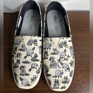 Women's Toms Canvas Racoon Shoes